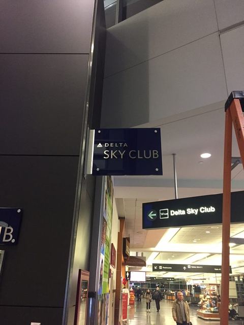 boston airport bos entry blade sign with